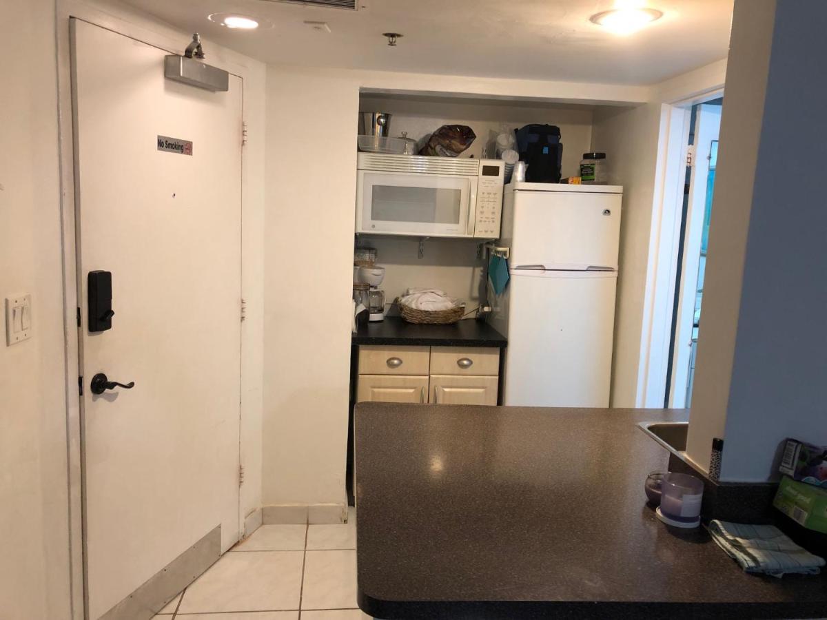 Ocean Front Studio Units Miami Beach Bagian luar foto